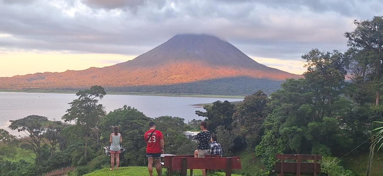 Sunset Inn ラ・フォルトゥナ エクステリア 写真